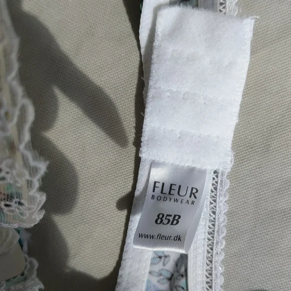 Padded Bra - Picture 3 of 3